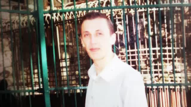 Un barbat si-a ucis copilul cu drujba, apoi s-a sinucis. Detaliile sinistre ale cazului