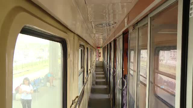 Ce ofera CFR la schimb pentru bilete mai scumpe. Conditiile proaste au gonit 400 de mil. de calatori