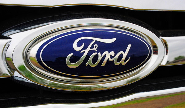 Prima companie care “s-a speriat” de venirea lui Trump la putere in SUA. Miscarea neasteptata facuta de Ford