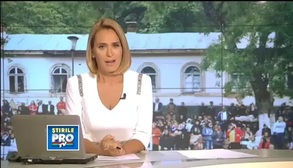 Pelerinaj impresionant la manastirea Nicula din Cluj. 60.000 de oameni s-au rugat de Sf Maria Mare