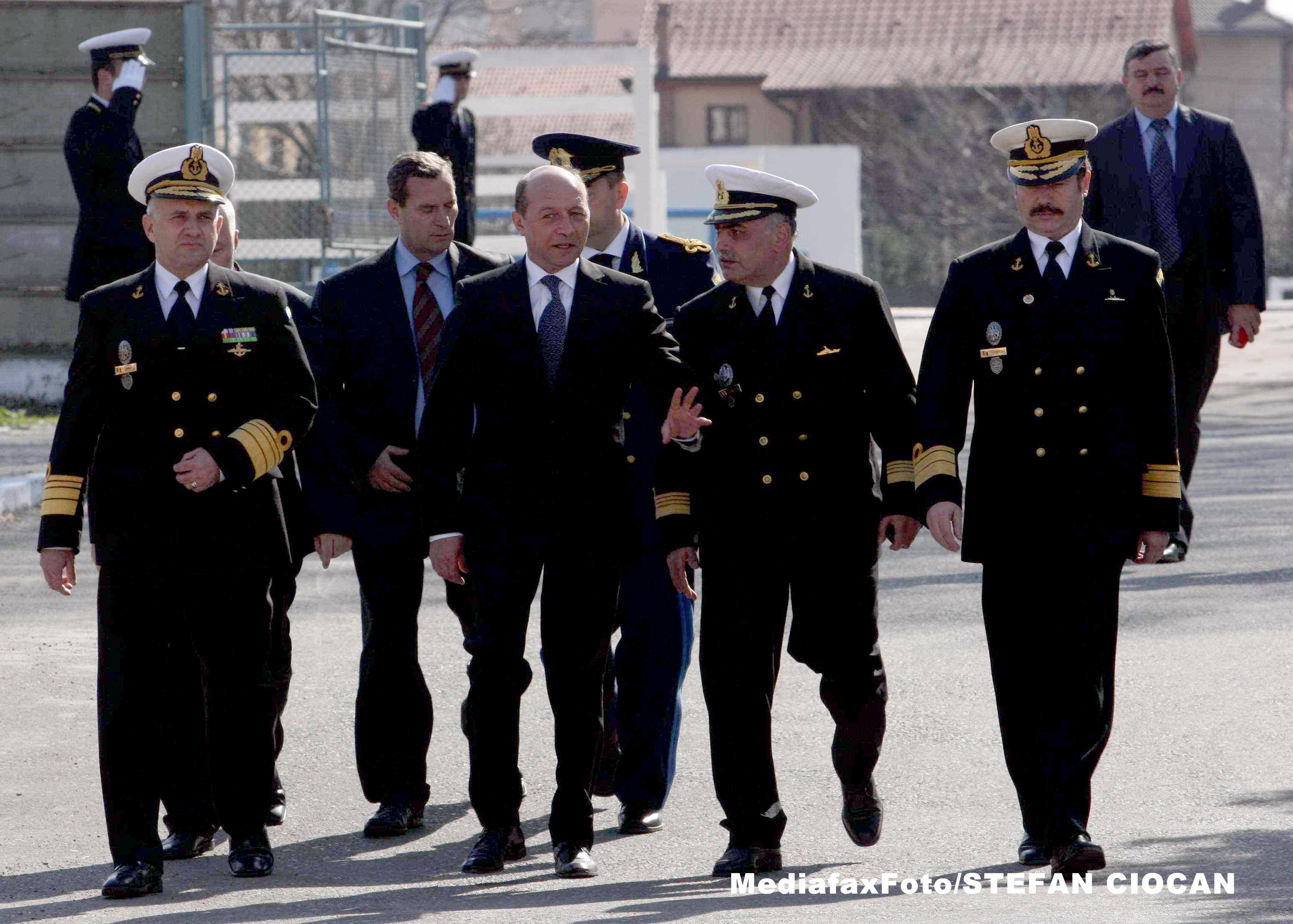 Presedintele Traian Basescu sarbatoreste la Neptun 37 de ani de la absolvirea Academiei de Marina