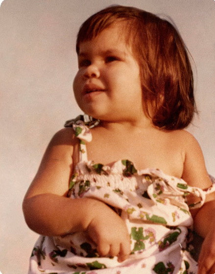 "S-a transformat intr-un monstru".Nimeni nu se astepta ca aceasta fetita sa arate asa dupa 30 de ani