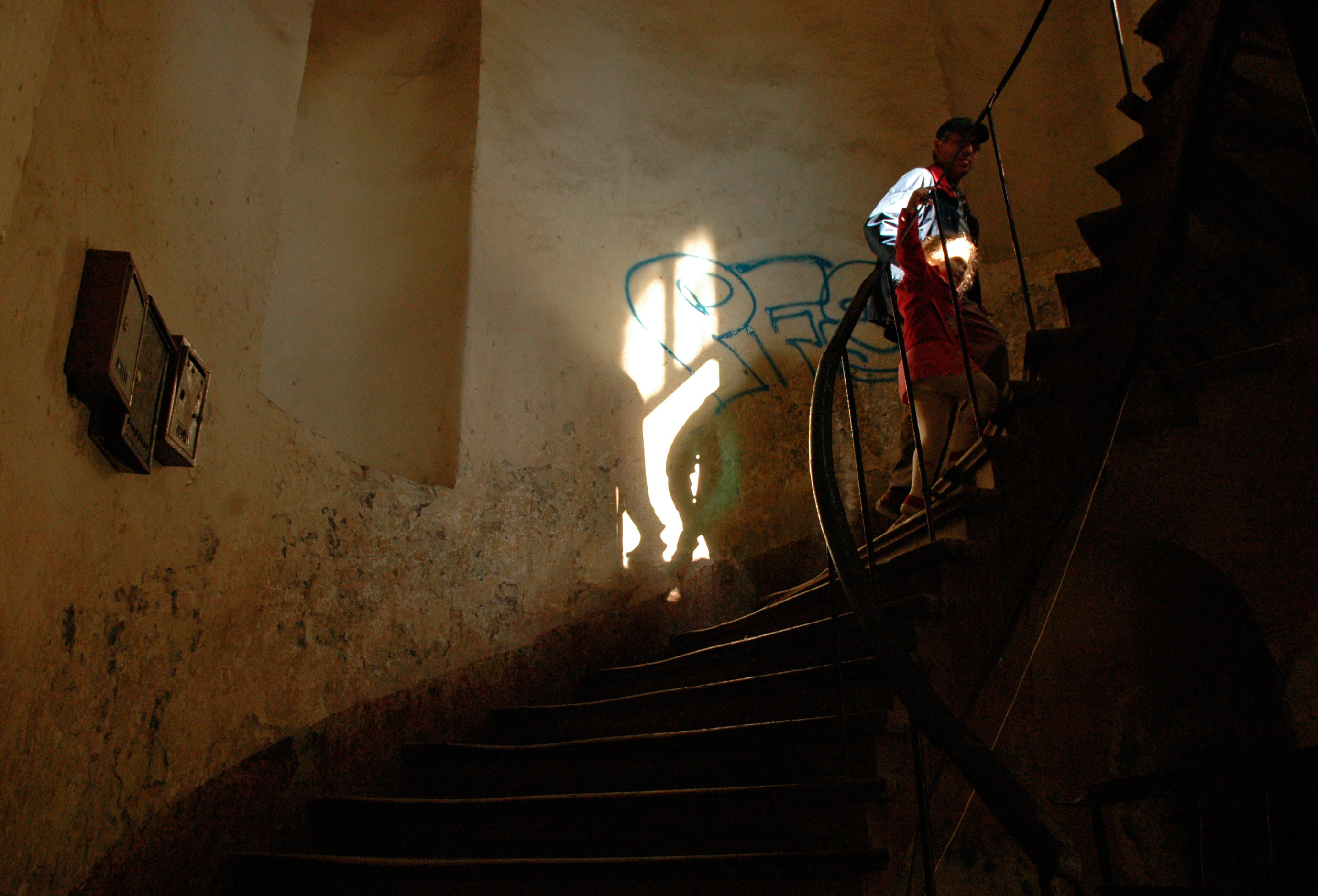 LISTA actualizata a cladirilor cu risc seismic din Capitala. 190 de imobile sunt pericol public