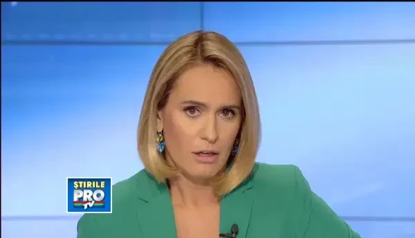 Pervez Musharraf, fostul presedinte pakistanez, acuzat oficial de uciderea adversarei sale politice