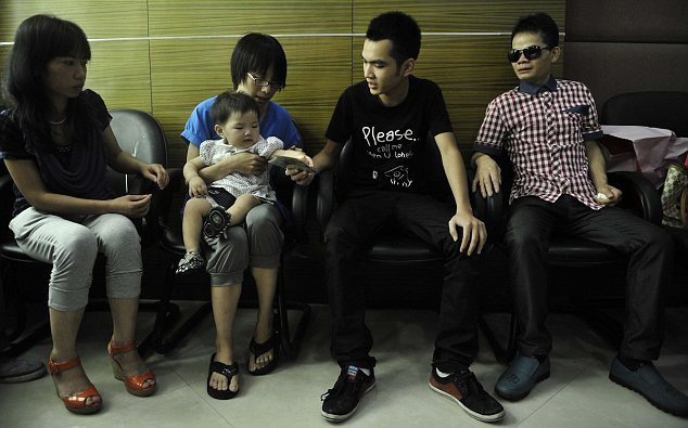 Scenariu de film. Un chinez rapit la varsta de 2 ani si-a regasit familia dupa 19 ani