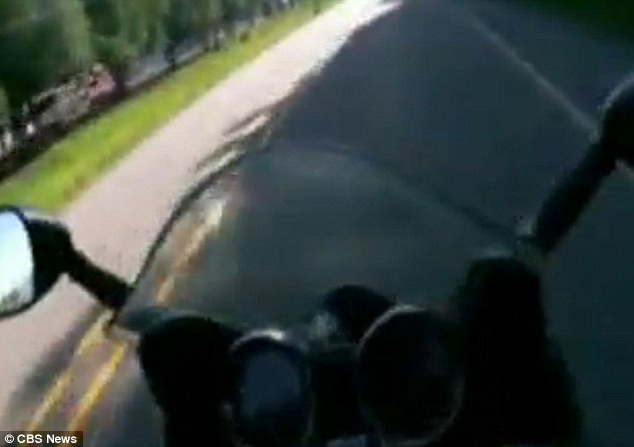 "Care sunt sansele sa dai peste asa ceva?" Ce a patit un biciclist plecat la plimbare pe sosea