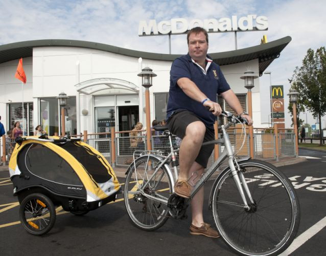 Motivul uluitor pentru care acest barbat NU a fost servit cand a comandat mancare la un McDonald's