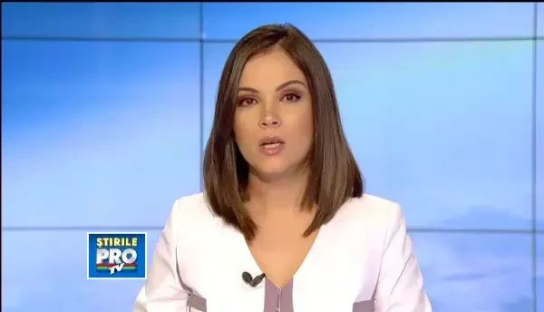 Monica Gabor a ajuns in tara, vineri noaptea. A plecat direct la Bacau, la priveghiul mamei ei