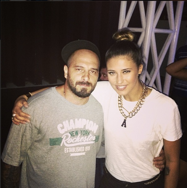 Poza de 9.000 de like-uri, dar si cele mai urate mesaje pe care le-a primit Antonia pe Facebook