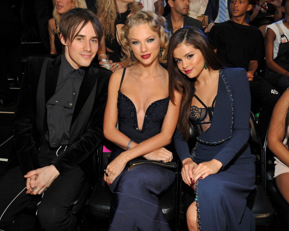 "Taci dracului din gura!" Cum s-a razbunat Taylor Swift pe fostul iubit la gala premiilor MTV