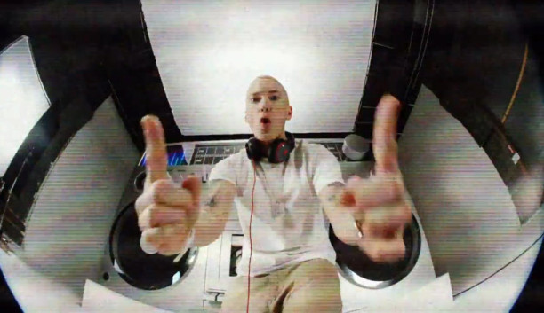 Eminem scoate "The Marshall Mathers Lp 2" VIDEO