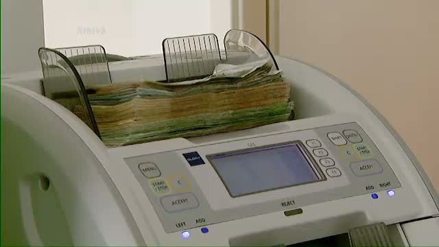 Lovitura pregatita de Fisc pentru 2014. Orice roman ar putea fi obligat sa arate de unde are averea