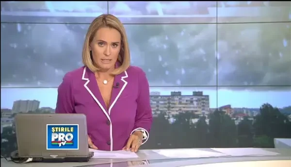 Pasaje inundate si soferi blocati cu masinile in apa dupa o ploaie torentiala la Timisoara si Arad