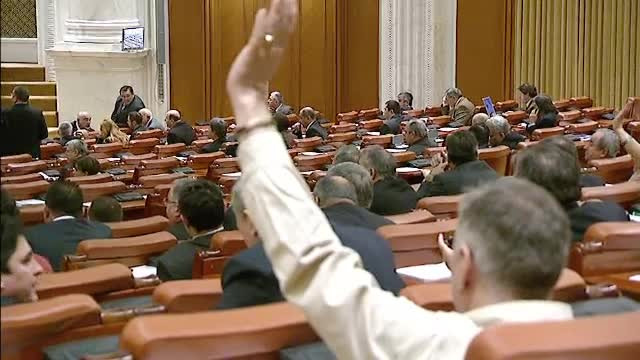Comisia speciala pentru Rosia Montana va fi condusa de senatorul PSD Darius Valcov. Opozitia, lipsa