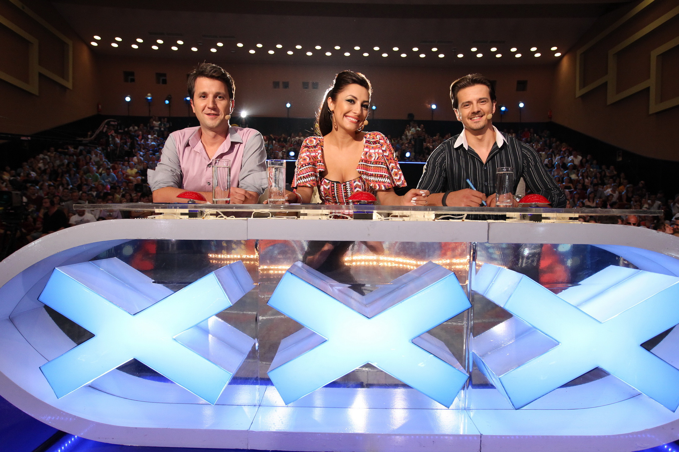 ROMANII AU TALENT, SEMIFINALA 4. Cine sunt cei trei concurenti care s-au calificat in finala