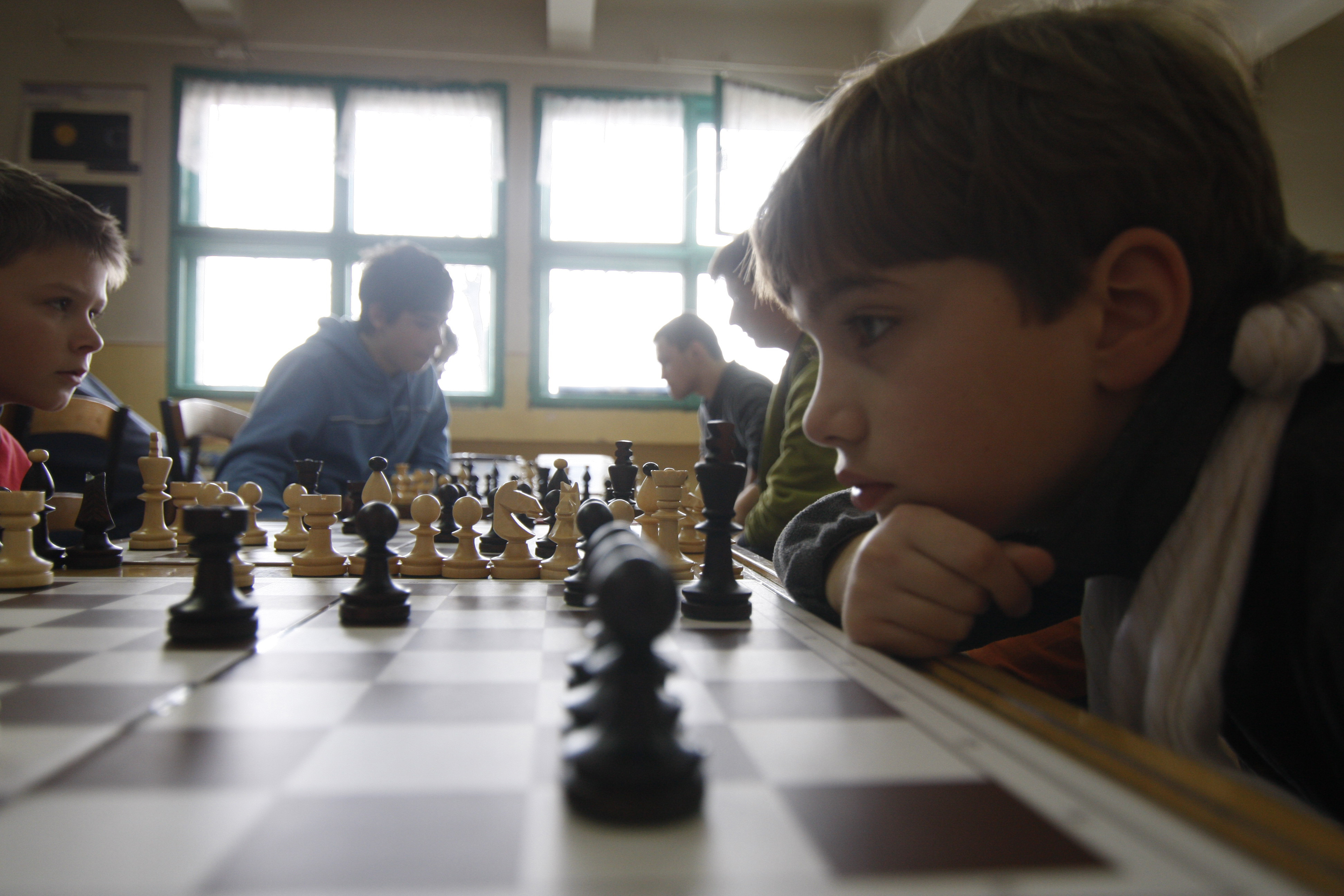 Cum va ajutati fiica sa indrageasca stiintele exacte. Jocurile care stimuleaza gandirea logica