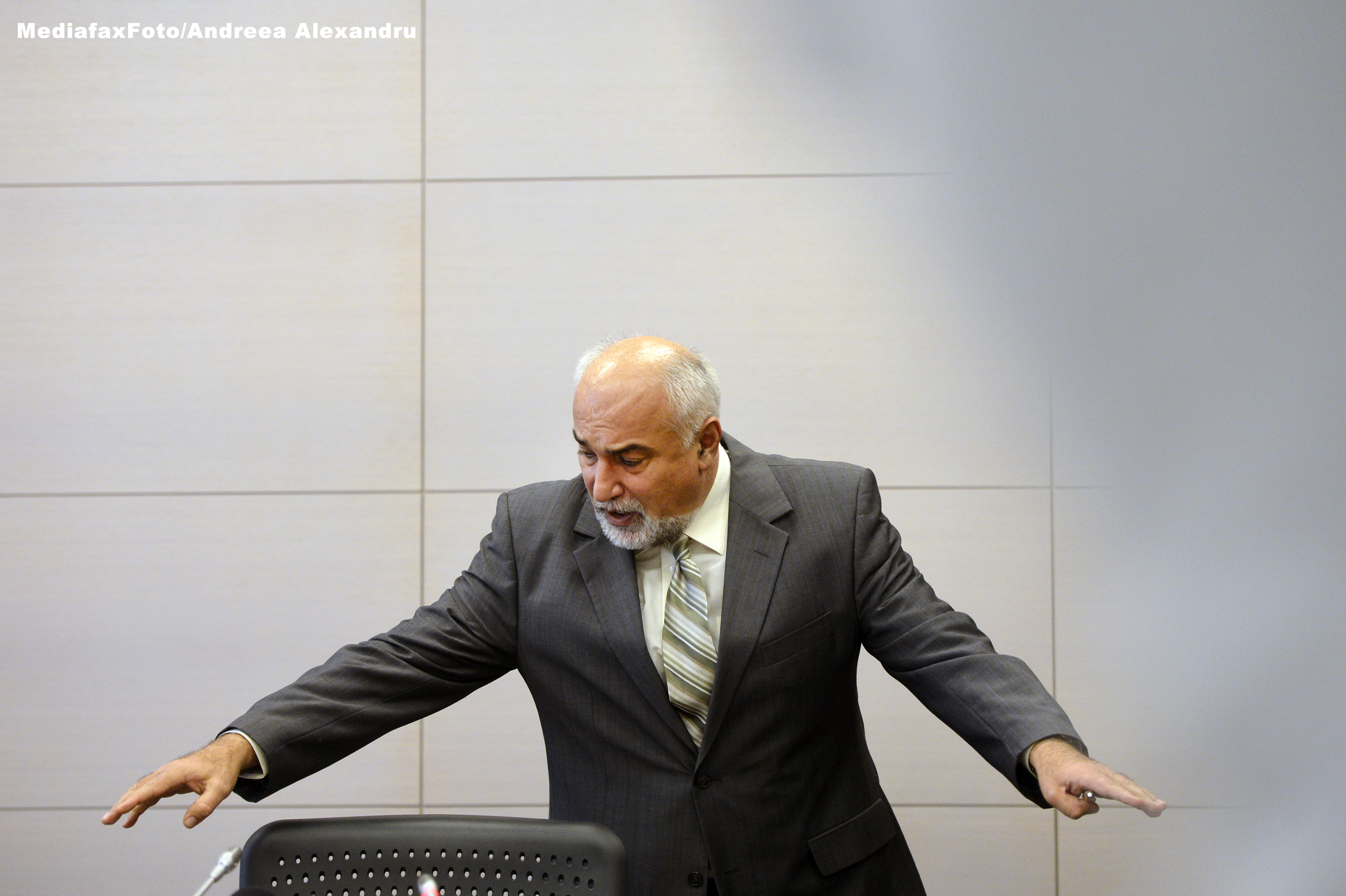 DIICOT: Videanu si Vosganian numeau la Romgaz "marionete" controlabile in interesul lui Niculae