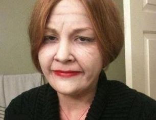 Schimbare radicala pentru o tanara. Cum arata fara machiaj