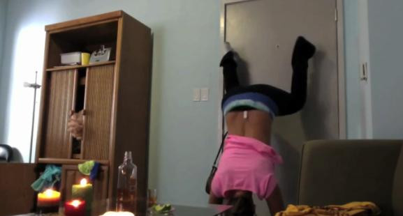 A vrut sa fie sexy, la fel ca Miley Cyrus, dar s-a facut de ras pe internet. Ce s-a intamplat. VIDEO