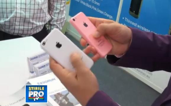 iPhone 5C clonat, adus la IFA Berlin, alaturi de viitoarele accesorii ale telefonului