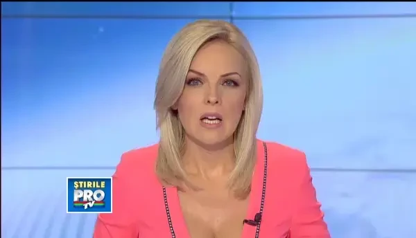 Protest anti maidanezi in Capitala. Zeci de oameni au aprins lumanari in strada pentru Ionut