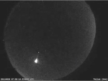 Un meteorit de marimea unei mingi de baseball a explodat spectaculos deasupra statului Alabama