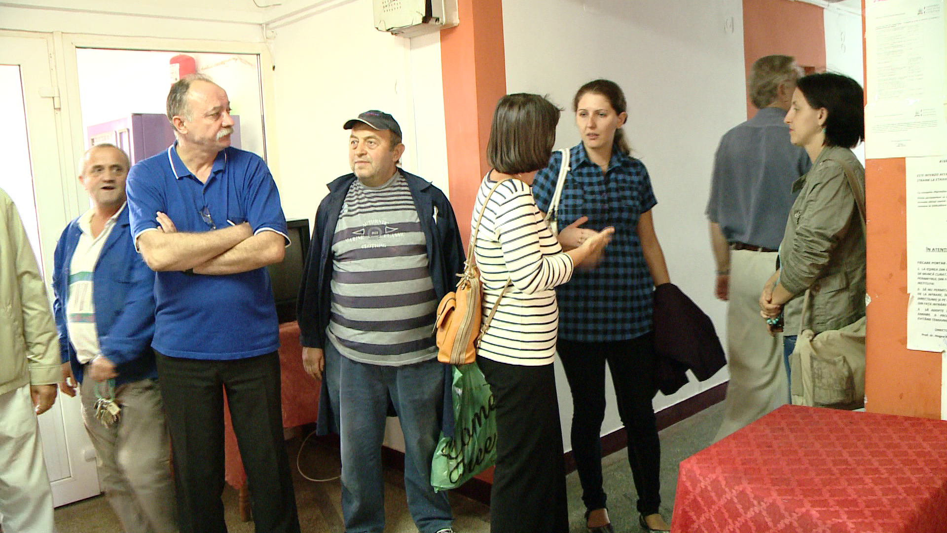 Scandal la Colegiul Tehnic de Vest. Profesorii nu vor sa se mute si continua cearta cu primaria