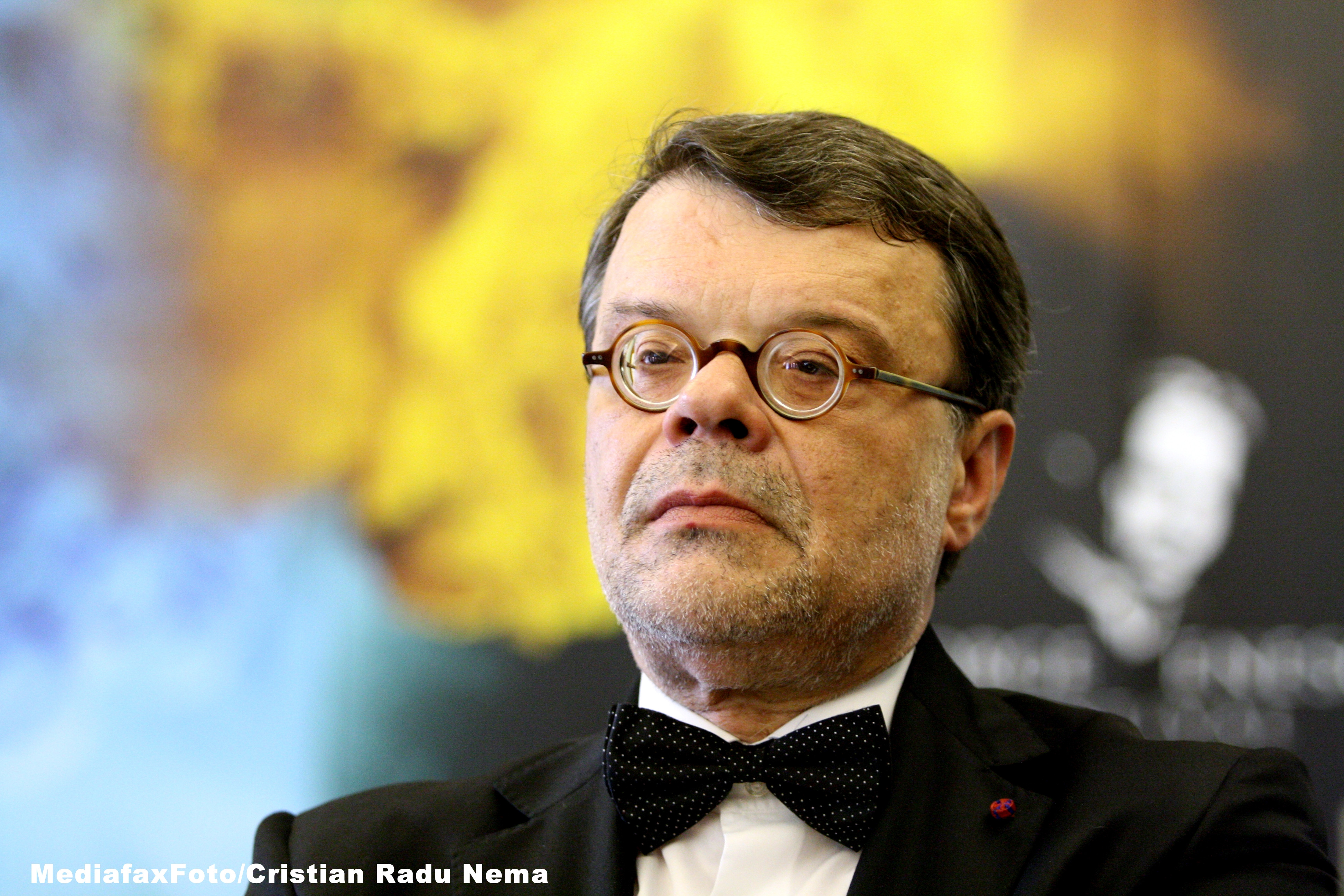 Daniel Barbu si-a dat demisia din functia de ministru al Culturii. Premierul a confirmat informatia