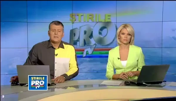 S-au saturat sa astepte dupa autoritati. Localnicii din Bistrita isi asfalteaza singuri strazile