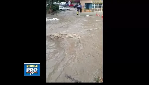 Moldova sub ape. Dupa Galati si Vaslui, si Tulcea este inundata