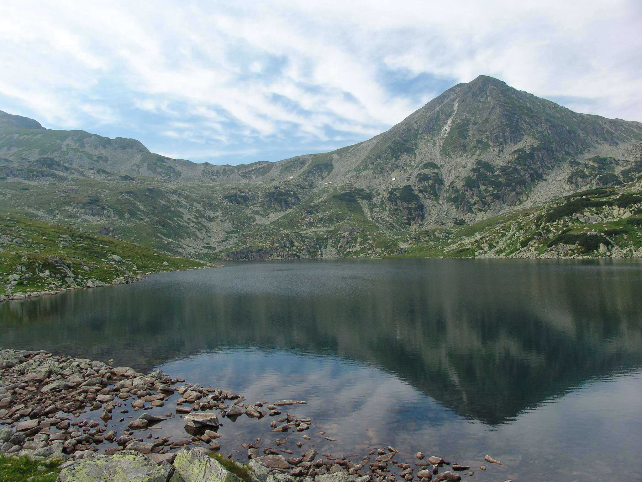 Turista din Cehia disparuta in Muntii Retezat a fost gasita de salvamontisti, ea fiind in stare buna