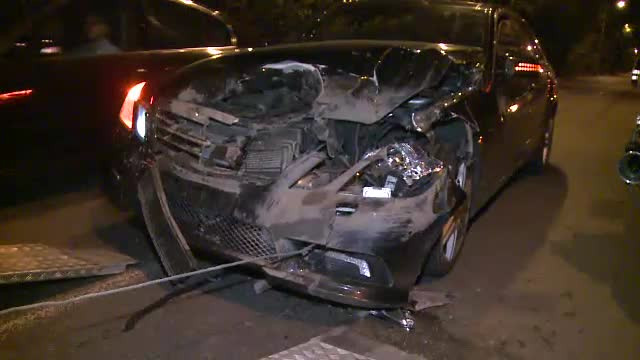 Surpriza imensa avuta de un sofer, in Capitala. Cine a sarit in fata masinii sale