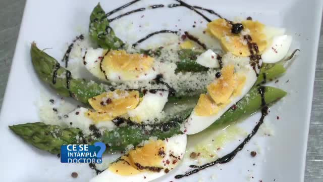 Hrana bazata exclusiv pe vegetale destabilizeaza organismul. Ce recomanda specialistii