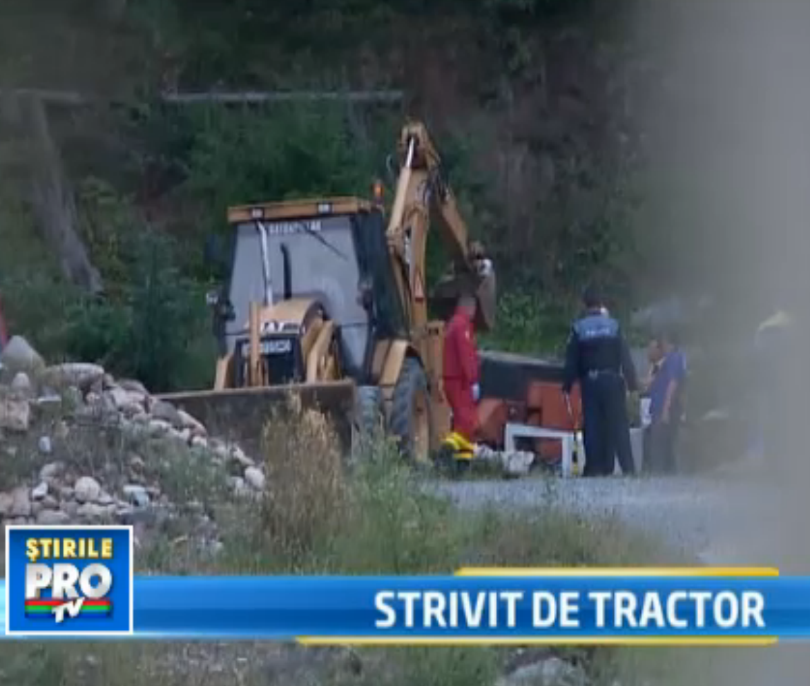 Sfarsit ingrozitor pentru un barbat de 45 de ani. A fost strivit sub un utilaj greu de cateva tone
