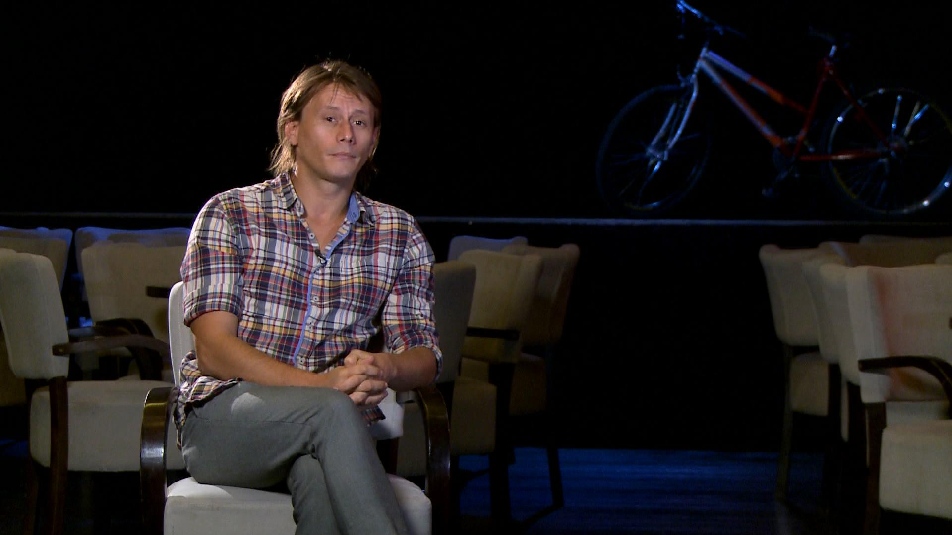 Interviu cu primul actor roman care a latrat la caini pe strada: Duminica la ProMotor, de la 10.00 pe Sport.ro VIDEO