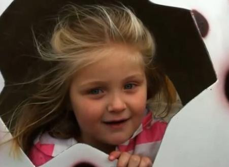 "Cand s-a nascut parea ca are doua capete". Cum s-a vindecat ca prin miracol aceasta fetita