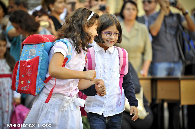 Studiu: Peste 80 la suta dintre elevii din Capitala cu varste intre 14 si 16 ani au consumat alcool