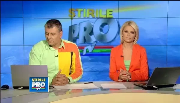 Un bloc intreg din Arad a fost evacuat azi-noapte, dupa ce un incendiu puternic a izbucnit la parter