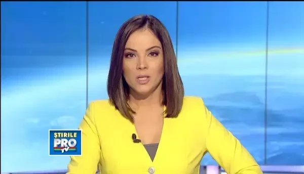 Momente de panica pentru locatarii unui bloc din Suceava.S-au trezit cu o vulpe la etajul patru