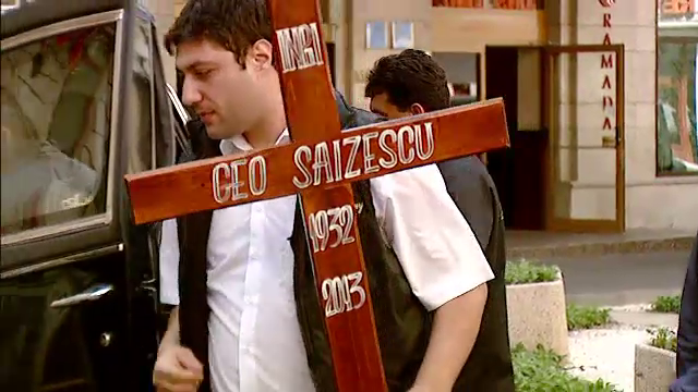 Apropiatii isi iau ramas bun de la Geo Saizescu. Povestile despre "actorul si regizorul cu umbrela"