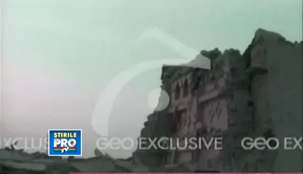 CLIPUL ZILEI: Cutremur cu magnitudinea 7,7 in Pakistan. Sute de oameni au murit