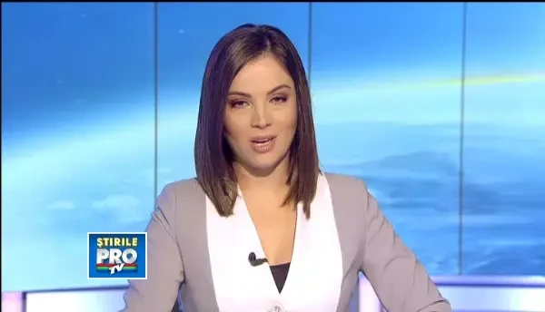 Proteste la sediul CC, dupa decizia privind constitutionalitatea legii eutanasierii maidanezilor