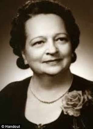 Cora Evans, femeia care a avut "urmele Crucificarii", propusa de americani pentru a fi canonizata