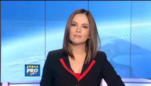 A inceput agitatia cazarilor. Sute de studenti au stat astazi in fata caminelor studentesti din Cluj