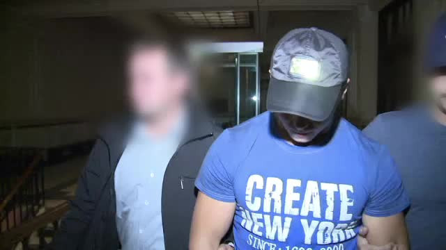 Reactia unui tanar din Buzau, prins de politie cu 8 kg de cannabis. "S-a prins ca e capcana"