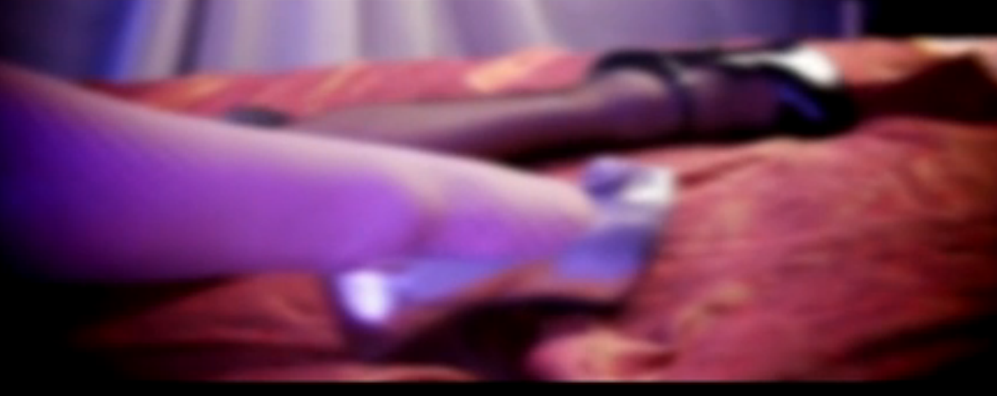 "Casa pacatelor", vila de 9 milioane transformata in palat al swingerilor. Intrarea e 450 de lire