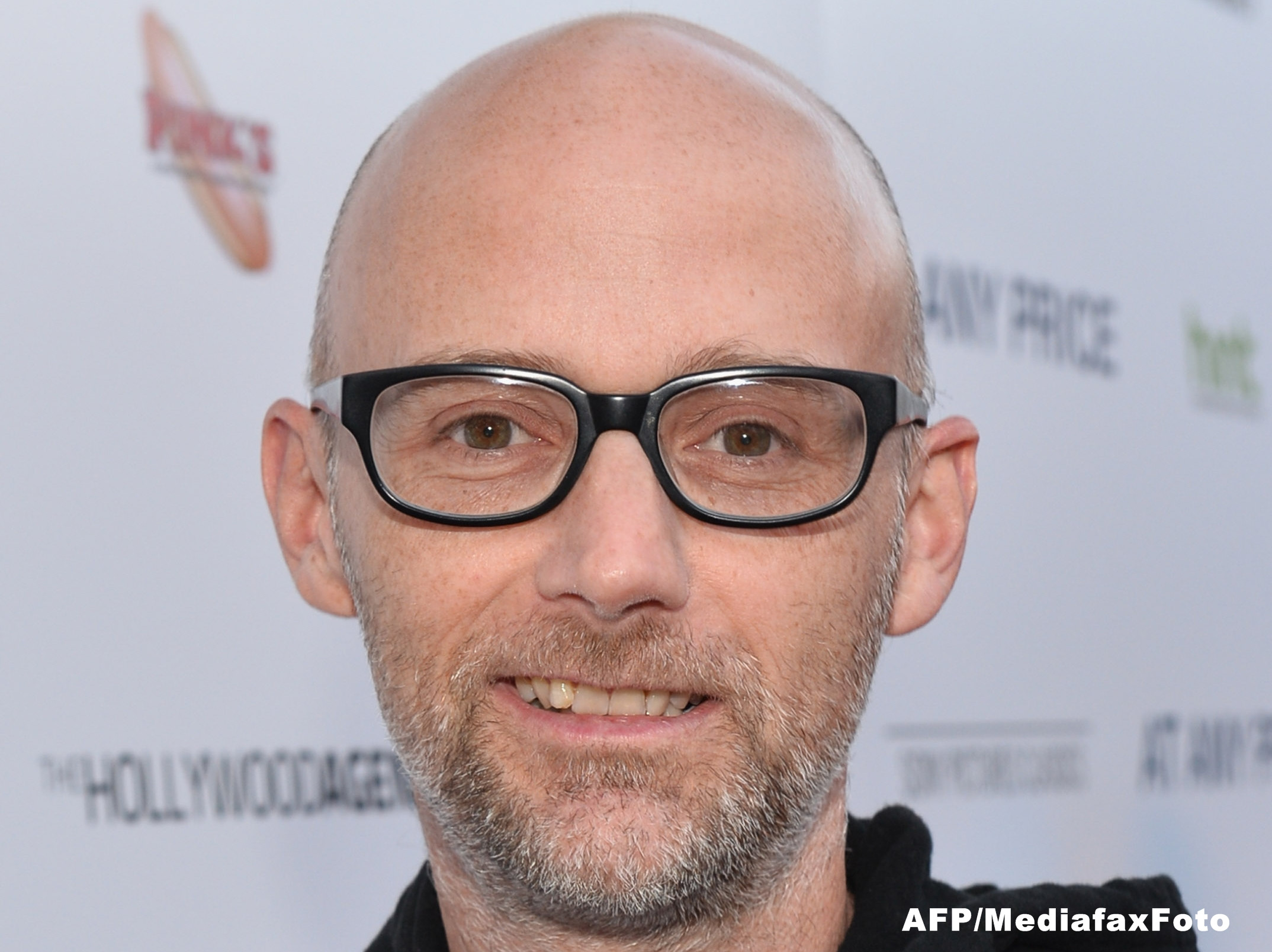 Moby a renuntat la alcool dupa ce hotii i-au furat palaria care i-a fost oferita de David Bowie