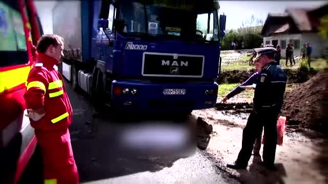 O fetita de 3 ani a platit cu viata inconstienta mamei. Femeia era cercetata pentru neglijenta