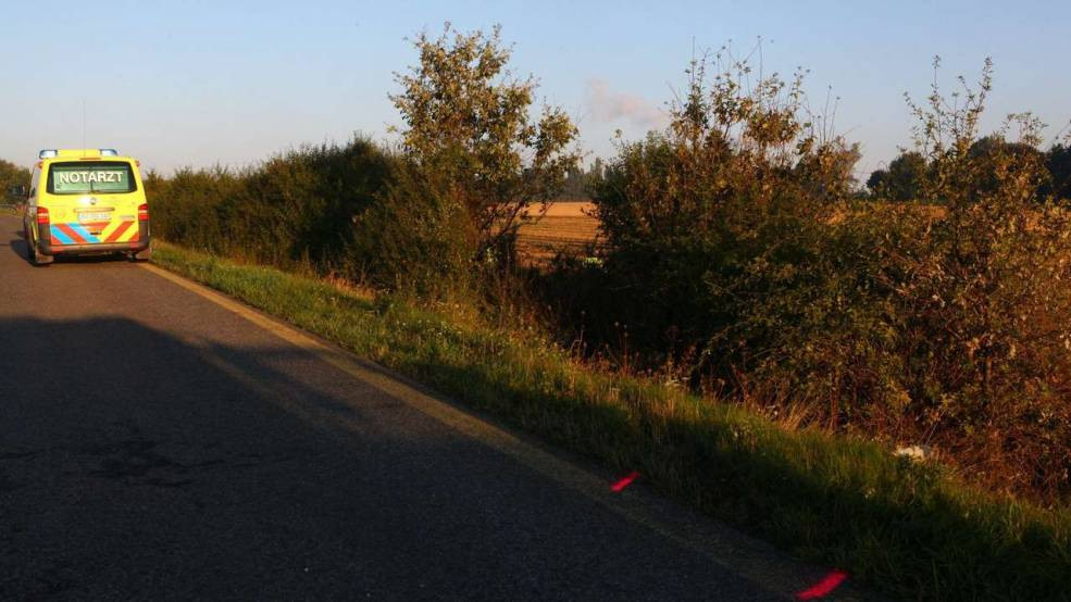 A supravietuit teribilului accident. Ghinionul incredibil al unui sofer de 30 de ani din Germania