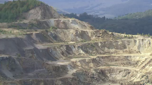 "Conotatiile imorale" acuzate de ministrul marilor proiecte, Dan Sova, in afacerea Rosia Montana